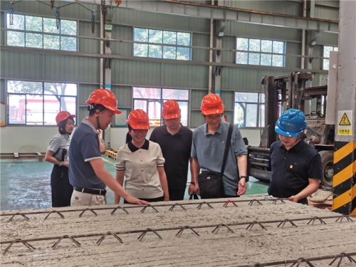 【领导关怀】杭州市总工会赴cq9电子入口·杭构集团仁和基地进行“全市工会劳动法律夏季专项监督行动”调研检查